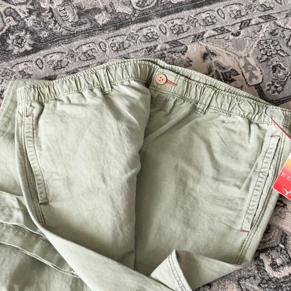 🌴Tommy Bahama NWT Pants - Picture 3 of 4